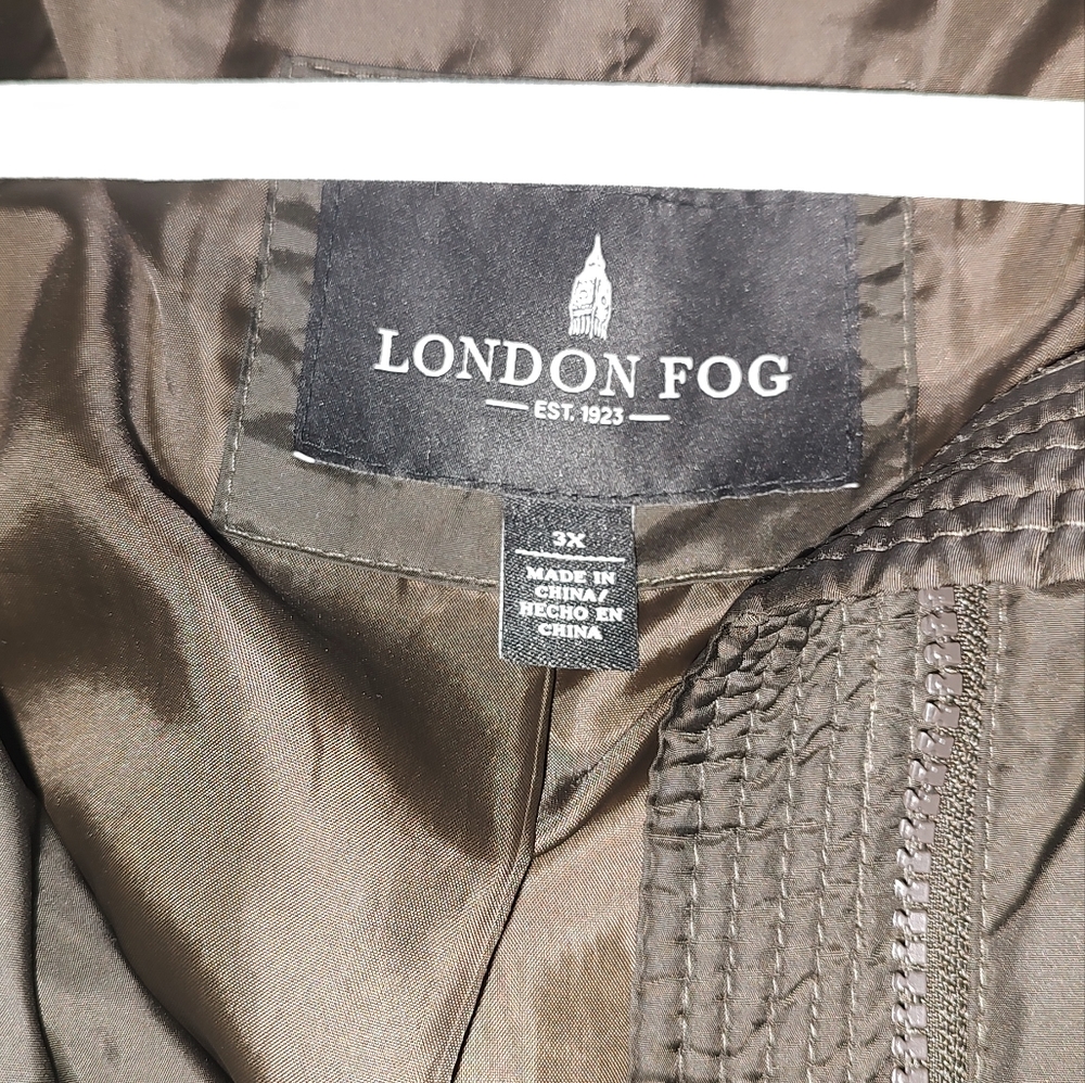 London Fog Puffer Coat - Picture 2 of 3